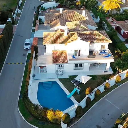 Encantadora Junto A La Playa En Monteros Con Seguridad 24 * Marbella